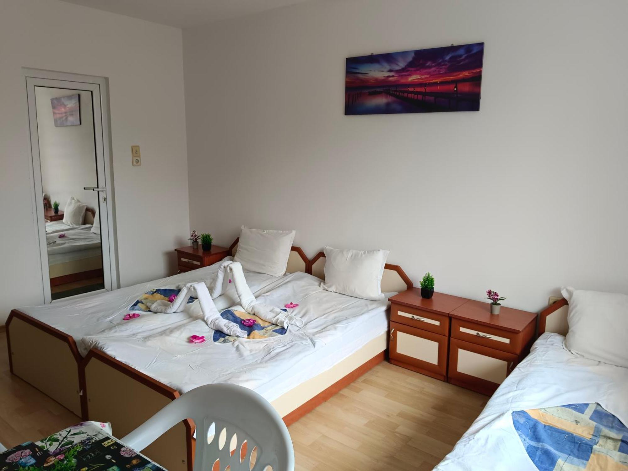 Стаи За Гости Ники Nesebar Exterior foto