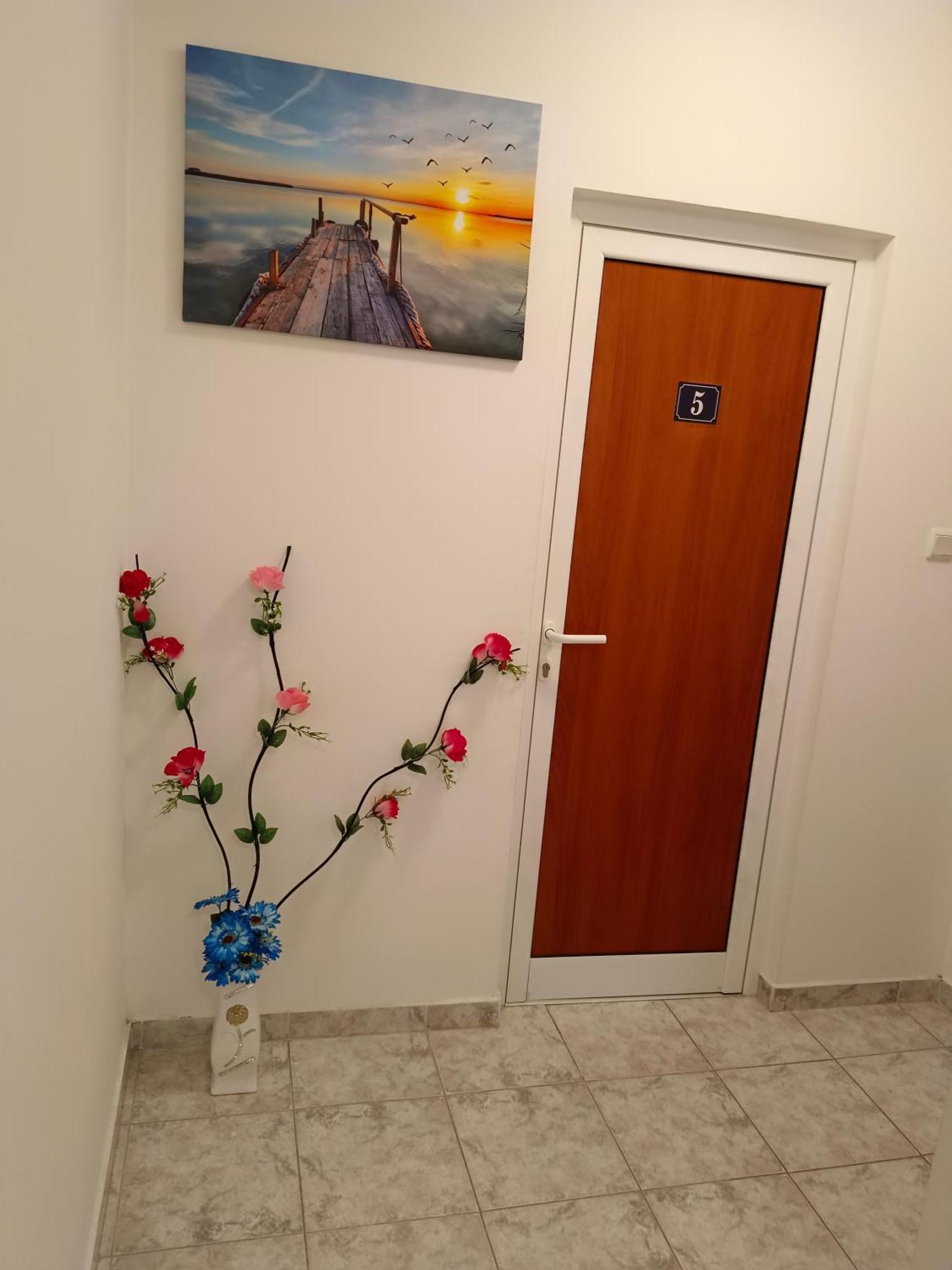Стаи За Гости Ники Nesebar Exterior foto